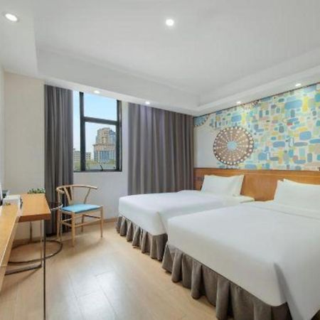 Insail Hotels Dongshankou Subway Station Cantão Exterior foto